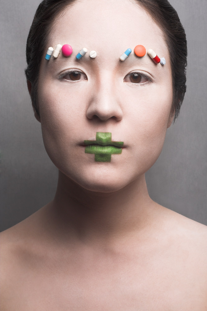 Elen - Paris, 2007, Canon 350D, 50mm, ISO 100, f/16, 1/160s, 2 boîtes à lumière