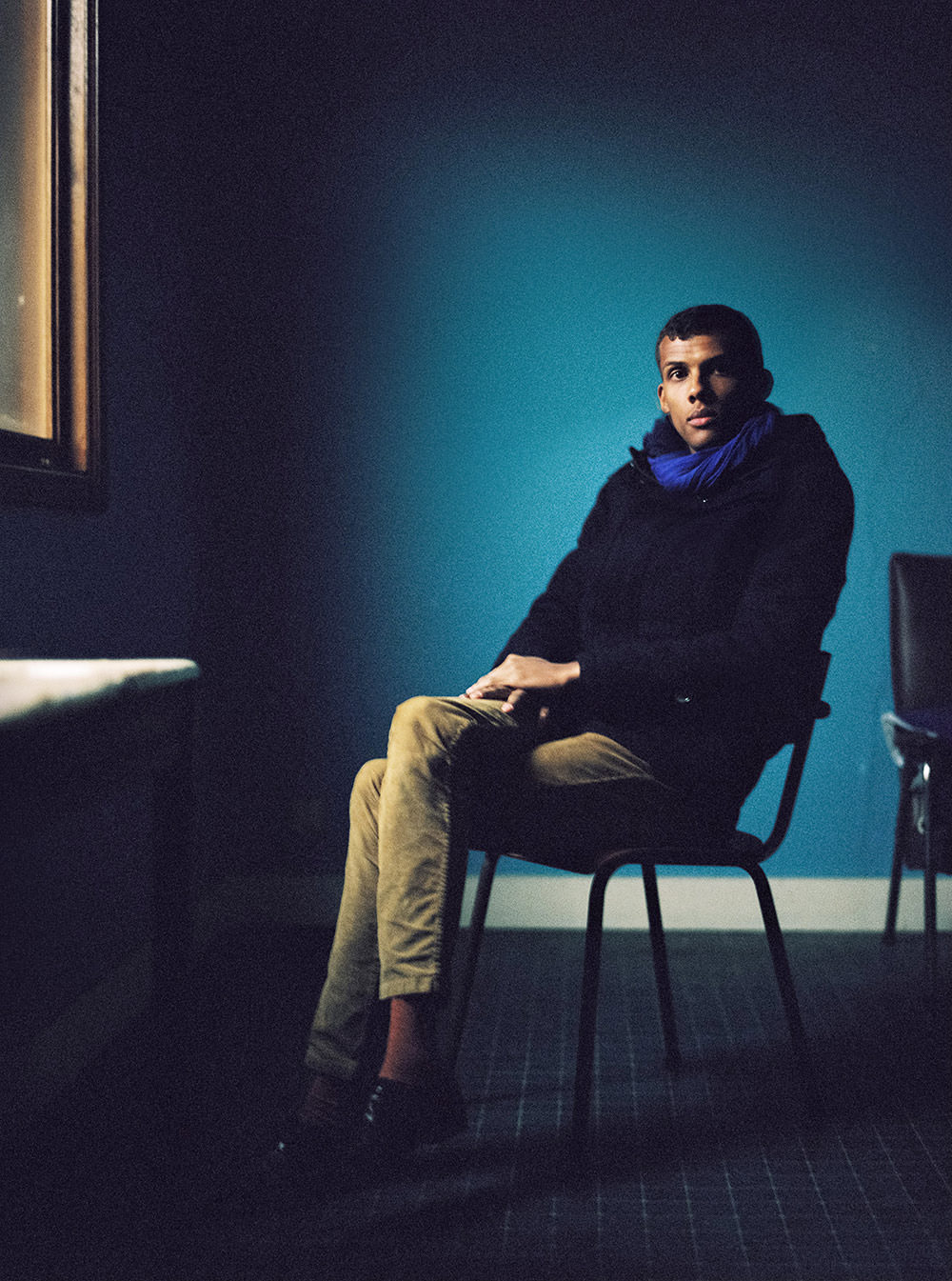 Portrait Stromae, Contax 645 @ f/2 - 1/8 sec + Portra 400